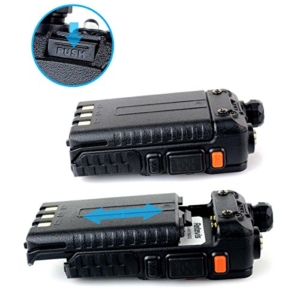 Retevis RT-5R Funkgeräte UHF / VHF dualband 128 Kanäle mit Headset FM Radio LCD Display(1 Paar, schwarz) -